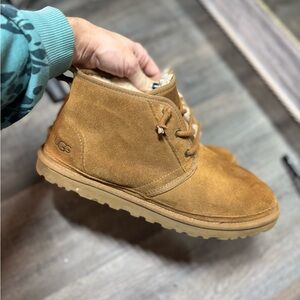 UGG Men's Neumel chukka boots